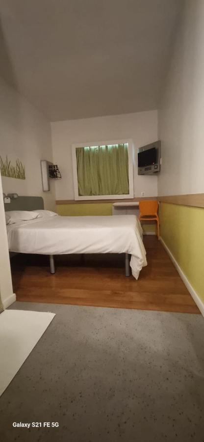 Ibis Budget Nao Me Toque Nao-Me-Toque Luaran gambar