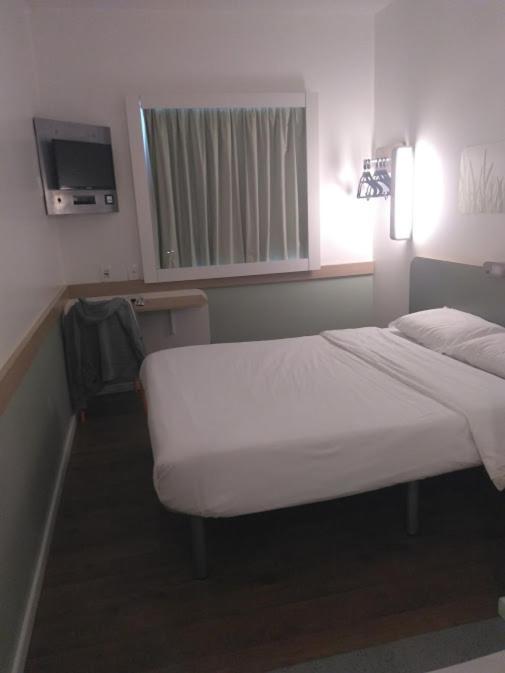 Ibis Budget Nao Me Toque Nao-Me-Toque Luaran gambar